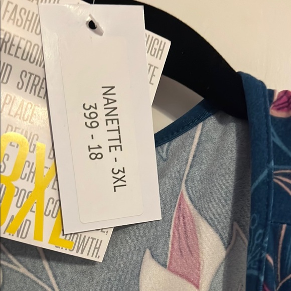 LuLaRoe Floral Women's Nanette - Picture 4 of 5
